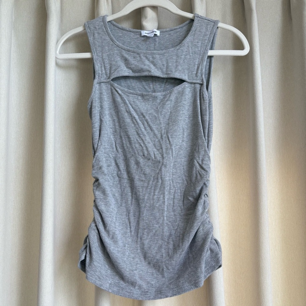 Grey ribbed scrunch cutout tank top